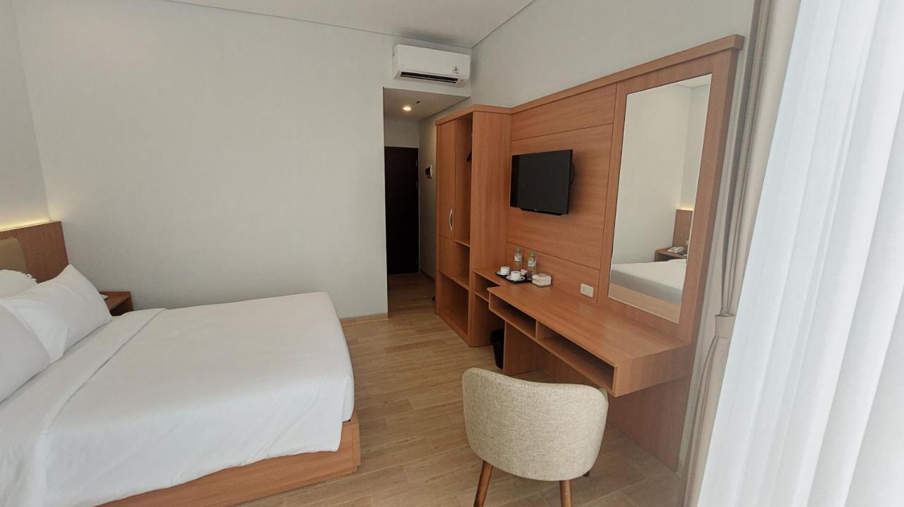 Ayman Syariah Hotel Surabaya Luaran gambar